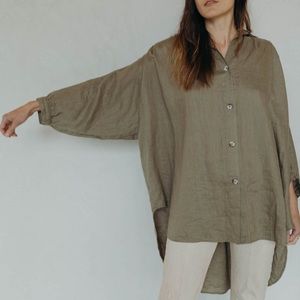 Esby Chelle Top in Washed Olive Size XS/S - cotton/linen